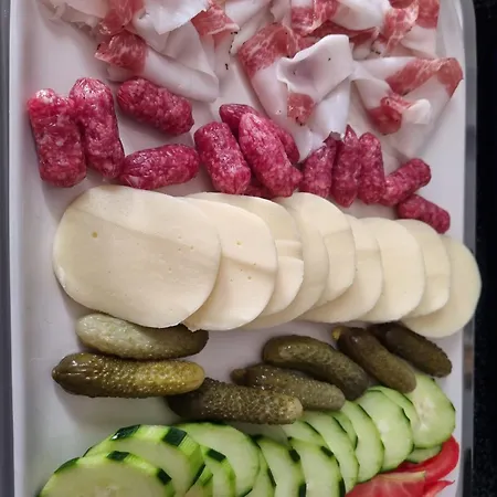 Alojamento de Acomodação e Pequeno-almoço Crystal