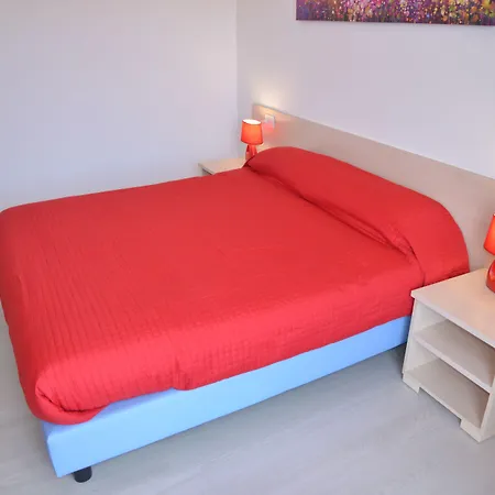 Bed & Breakfast Crystal 3*