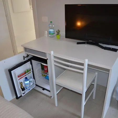 Crystal Bed & Breakfast Dormelletto