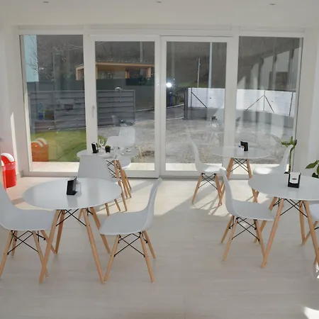 Alojamento de Acomodação e Pequeno-almoço Crystal 3*