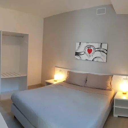 Crystal Bed & Breakfast Dormelletto