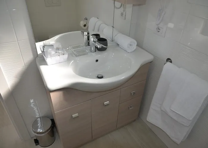 Bed and Breakfast Crystal